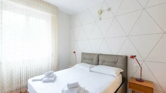 Apartments in Milano Zona 8 - Fiera, Gallaratese, Quarto Oggiaro - photo 2