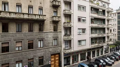 Room for rent in Milano Zona 8 - Fiera, Gallaratese, Quarto Oggiaro, Milan