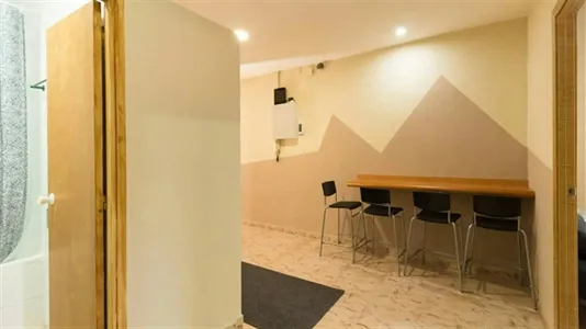 Rooms in Barcelona Sant Martí - photo 6