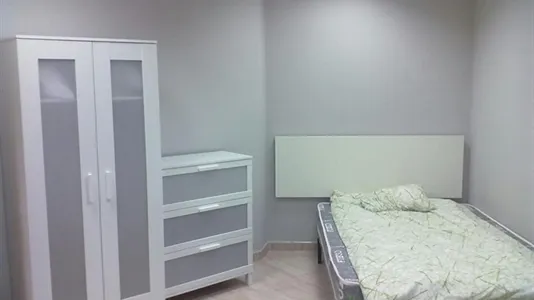 Rooms in Valencia Ciutat Vella - photo 5