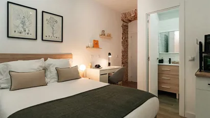 Room for rent in Madrid Retiro, Madrid