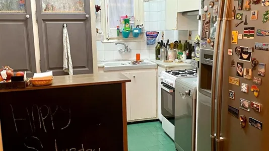 Rooms in Barcelona Eixample - photo 7