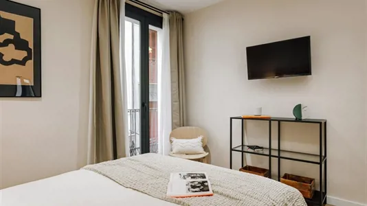 Rooms in Barcelona Gràcia - photo 3
