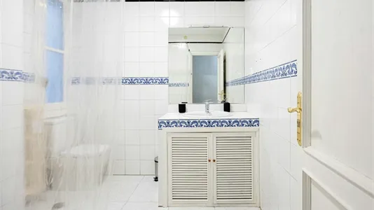 Rooms in Madrid Chamberí - photo 9