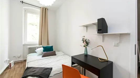 Rooms in Berlin Charlottenburg-Wilmersdorf - photo 1