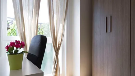 Rooms in Milano Zona 8 - Fiera, Gallaratese, Quarto Oggiaro - photo 3