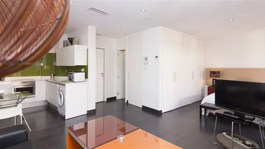 Apartments in Madrid Centro - photo 4