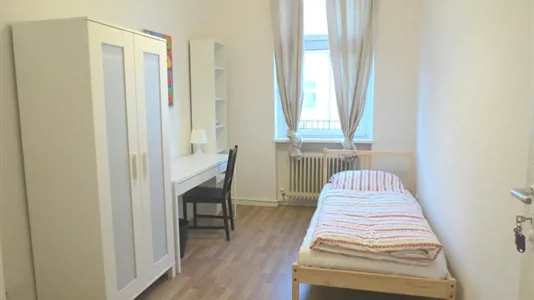Rooms in Berlin Neukölln - photo 3