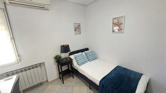 Rooms in Madrid Puente de Vallecas - photo 2
