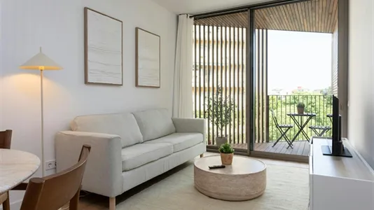 Apartments in Barcelona Eixample - photo 1