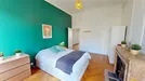 Room for rent, Lyon, Auvergne-Rhône-Alpes, &lt;span class=&quot;blurred street&quot; onclick=&quot;ProcessAdRequest(11816139)&quot;&gt;&lt;span class=&quot;hint&quot;&gt;See streetname&lt;/span&gt;[xxxxxxxxxxxxx]&lt;/span&gt;