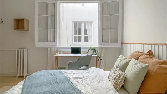 Rooms in Barcelona Eixample - photo 3