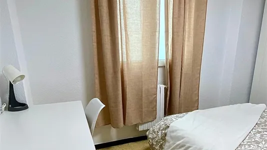 Rooms in Zaragoza - photo 4