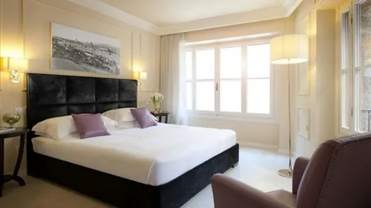 Apartments in Florence - photo 2