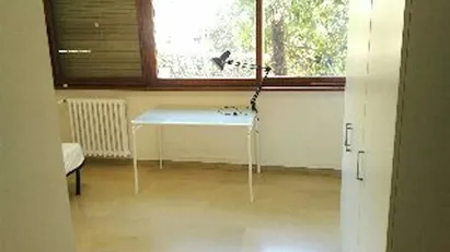Room for rent in Roma Municipio XIV – Monte Mario, Rome