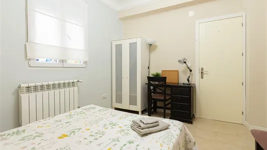 Rooms in Madrid Chamartín - photo 5