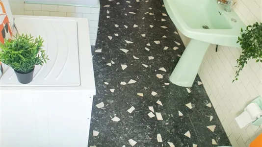 Rooms in Cagliari - photo 8