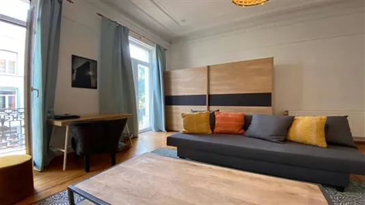 Rooms in Brussels Etterbeek - photo 2