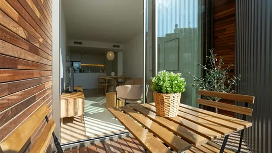 Apartments in Barcelona Eixample - photo 4