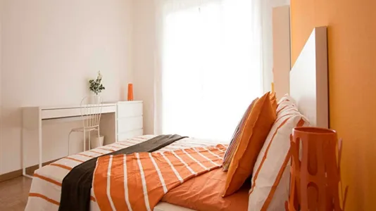 Rooms in Milano Zona 8 - Fiera, Gallaratese, Quarto Oggiaro - photo 2