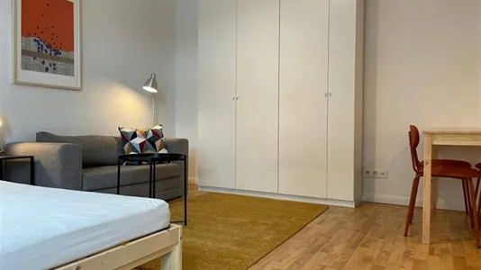 Apartments in Berlin Mitte - photo 8