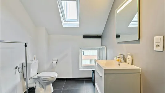 Rooms in Stad Brussel - photo 8