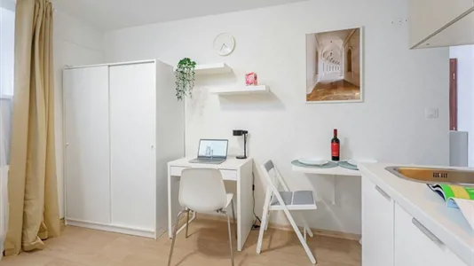 Apartments in Prague 10 - photo 3