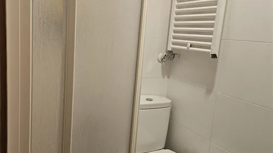 Rooms in Zaragoza - photo 9