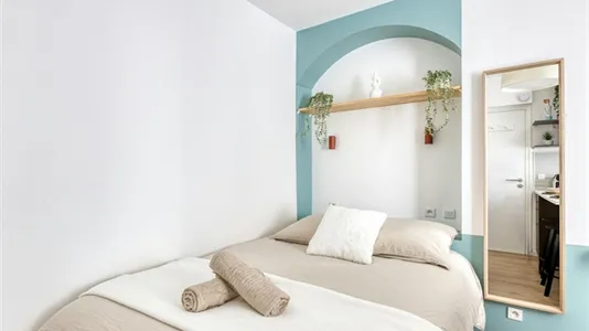 Apartments in Paris 17ème arrondissement - photo 9