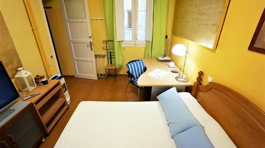 Rooms in Madrid Salamanca - photo 2