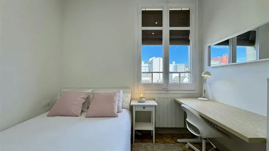 Rooms in Barcelona Eixample - photo 2