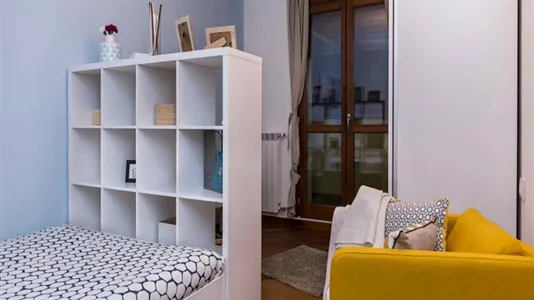 Rooms in Milano Zona 5 - Vigentino, Chiaravalle, Gratosoglio - photo 2