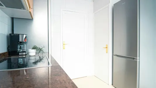 Rooms in Barcelona Les Corts - photo 8