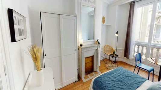 Rooms in Paris 15ème arrondissement - photo 3