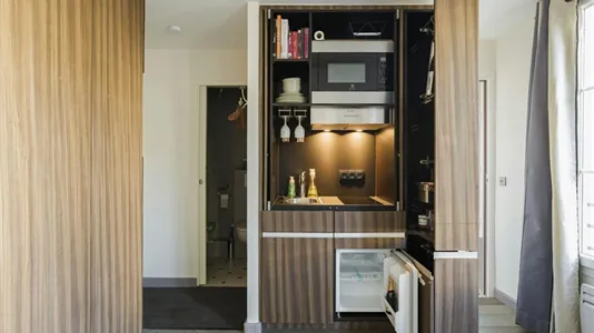 Apartments in Paris 2ème arrondissement - Bourse - photo 5