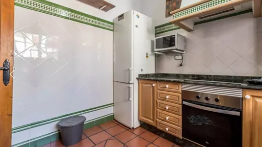 Rooms in Valencia Ciutat Vella - photo 9