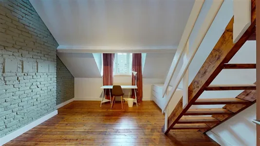 Rooms in Brussels Vorst - photo 2