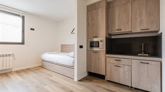 Rooms in Santander - photo 4