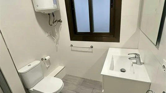 Rooms in Valencia Ciutat Vella - photo 8