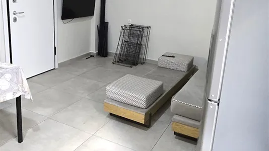 Houses in Keratsini-Drapetsona - photo 2