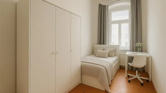 Rooms in Location is not specified - photo 1