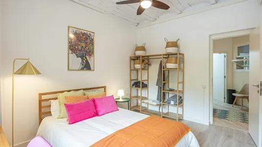 Rooms in Barcelona Eixample - photo 6