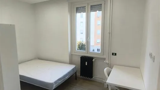 Rooms in Roma Municipio XIV – Monte Mario - photo 6