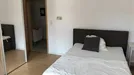Room for rent, Frankfurt Süd, Frankfurt (region), &lt;span class=&quot;blurred street&quot; onclick=&quot;ProcessAdRequest(10956313)&quot;&gt;&lt;span class=&quot;hint&quot;&gt;See streetname&lt;/span&gt;[xxxxxxxxxxxxx]&lt;/span&gt;