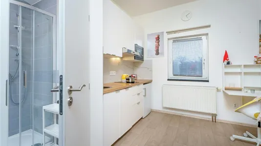 Apartments in Location is not specified - photo 6