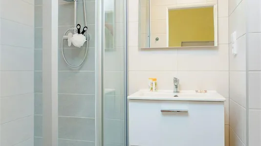 Apartments in Location is not specified - photo 8