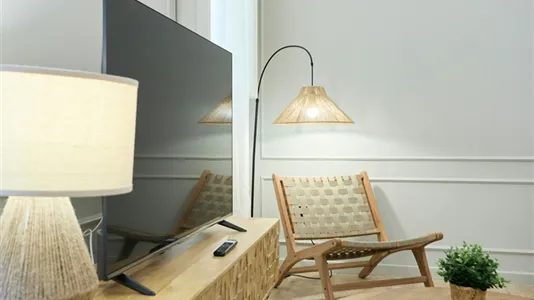 Apartments in Barcelona Ciutat Vella - photo 9