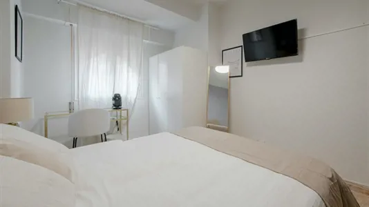 Rooms in Madrid Chamartín - photo 3