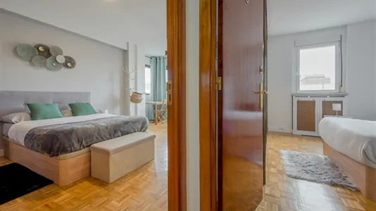 Rooms in Madrid Retiro - photo 8