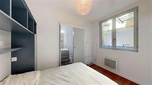 Apartments in Pau - photo 8